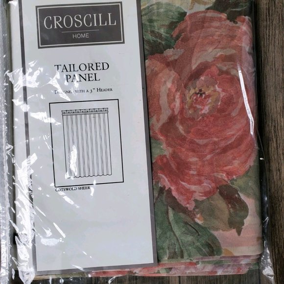 Croscill Cotswald Sheer Panel - Picture 1 of 3